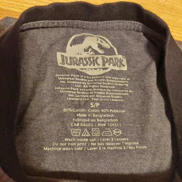 Woman's Jurassic Park The Lost World Tee Shirt Short Sleeve - Picture 6 of 6